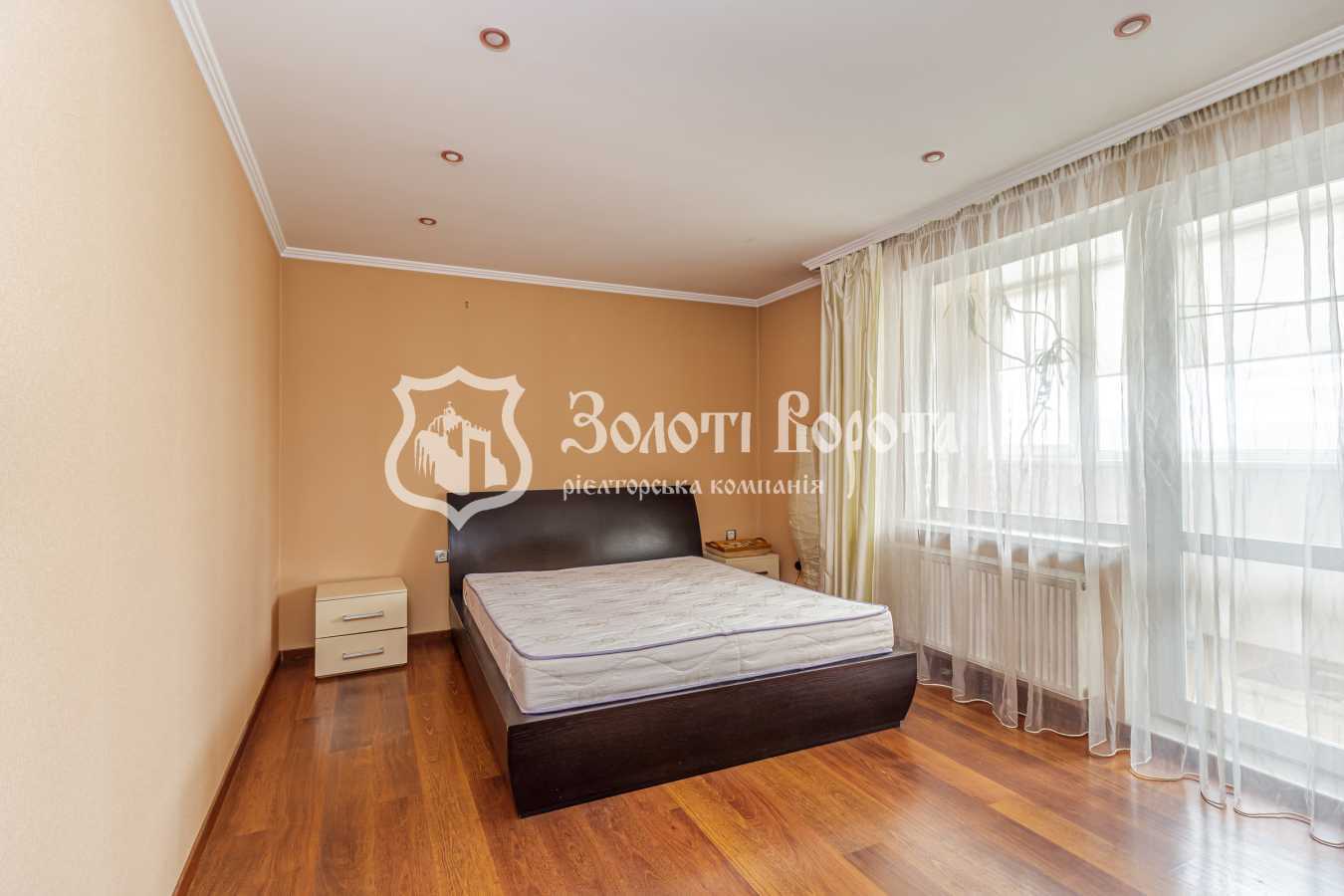 Продажа 2-комнатной квартиры 73 м², Дарницкий бул., 8