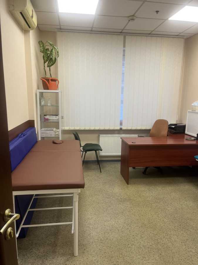 Аренда помещения свободного назначения 16 м², ЖК Дніпровська Мрія, ДОМ 1