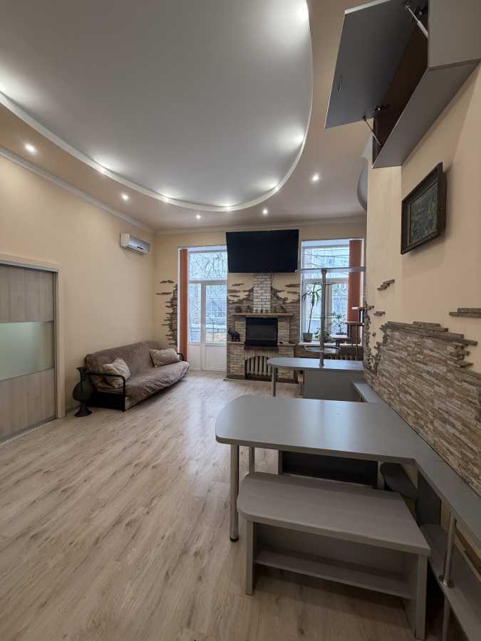 Оренда 2-кімнатної квартири 60 м², Саксаганського вул., 147/5