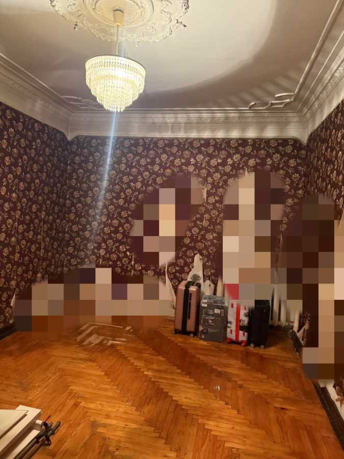 Продаж 3-кімнатної квартири 80 м², Соборний просп.