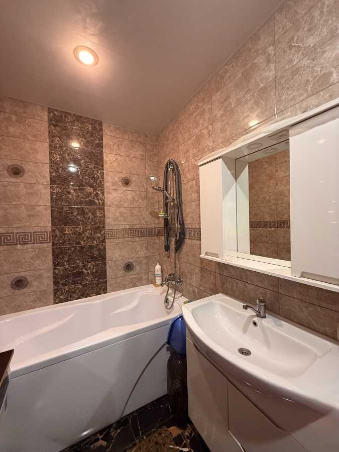 Аренда 2-комнатной квартиры 63 м², Новокримская, 17а