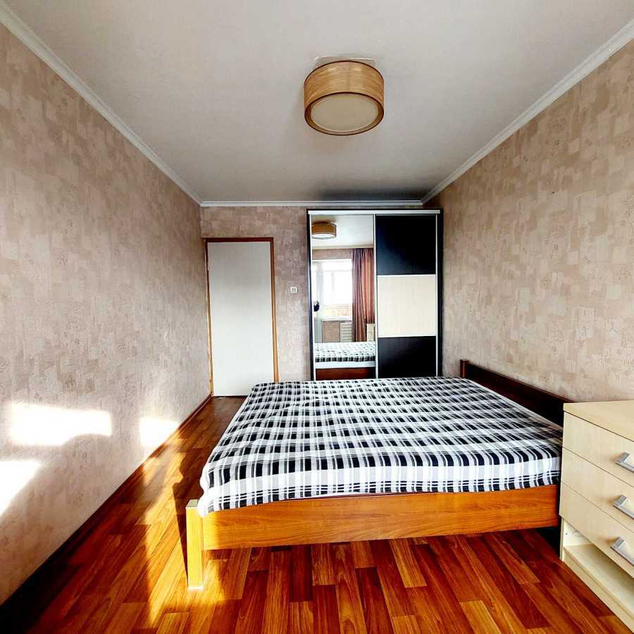 Продажа 3-комнатной квартиры 70 м², Героев Сталинграда просп., 39Б