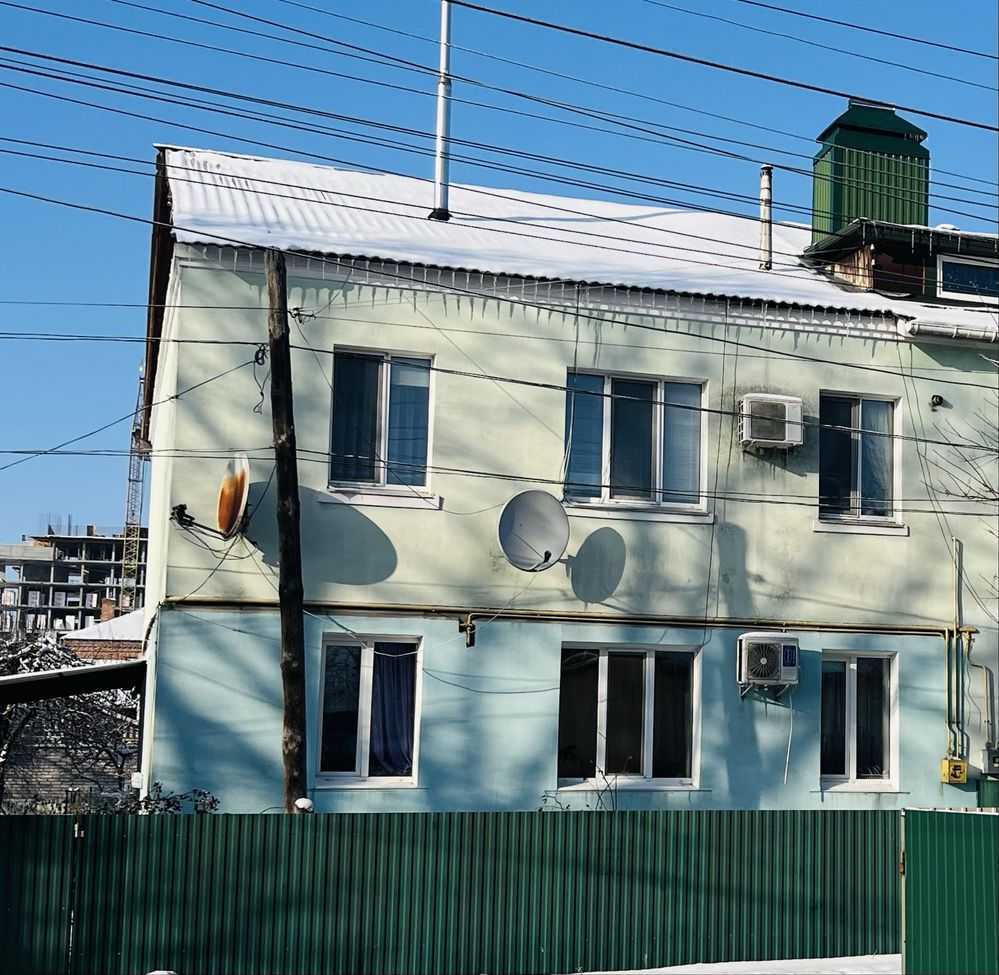 Продаж 3-кімнатної квартири 37 м², Васильківська вул., 19/1