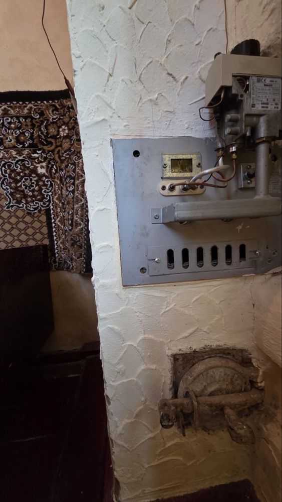 Продаж 3-кімнатної квартири 37 м², Васильківська вул., 19/1