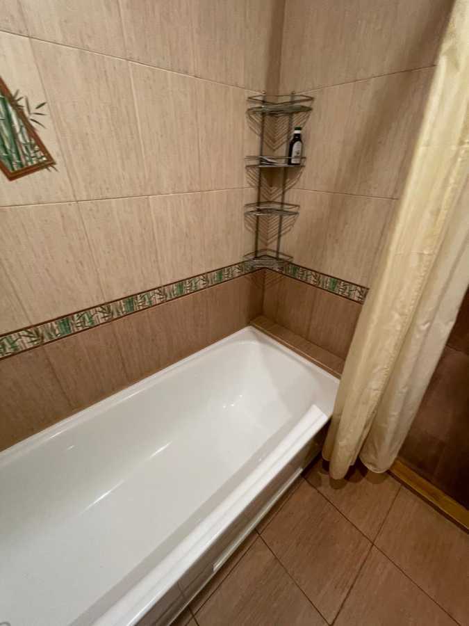 Аренда 1-комнатной квартиры 42 м², Елены Пчилки ул., 2