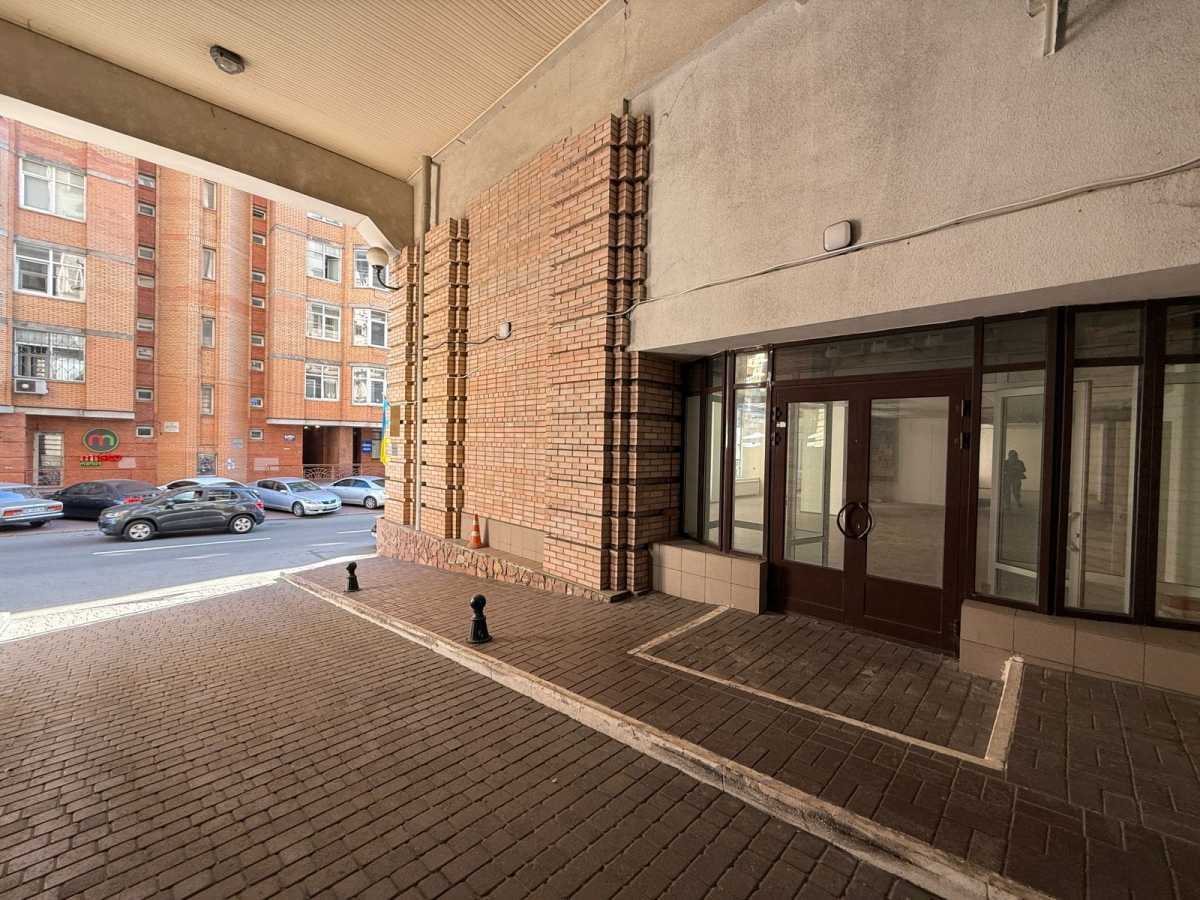 Аренда другого торгового помещения 230 м², Павловская ул., 18
