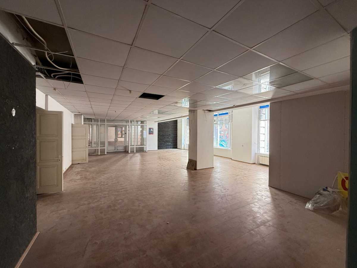 Аренда другого торгового помещения 230 м², Павловская ул., 18