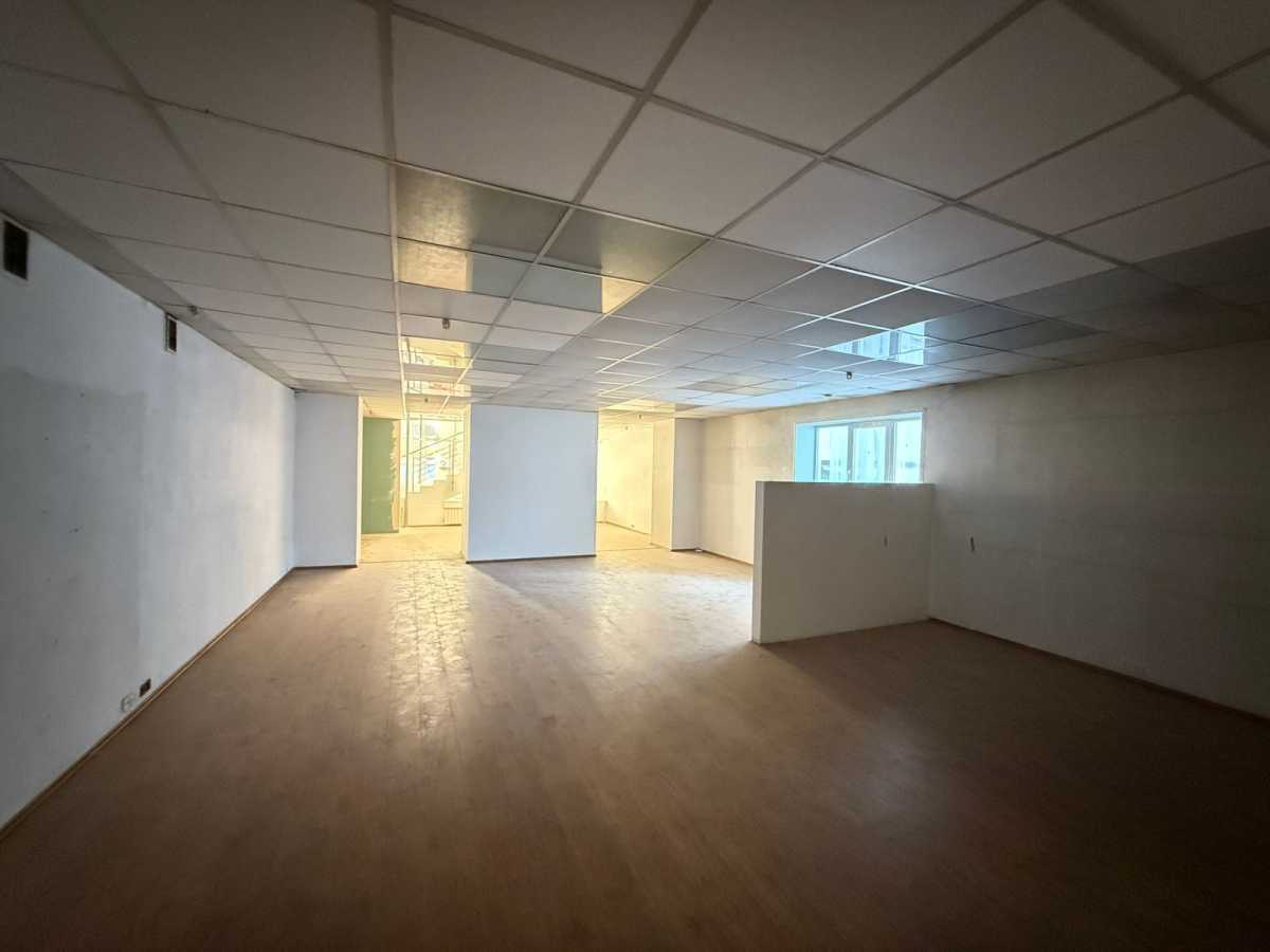 Аренда другого торгового помещения 230 м², Павловская ул., 18