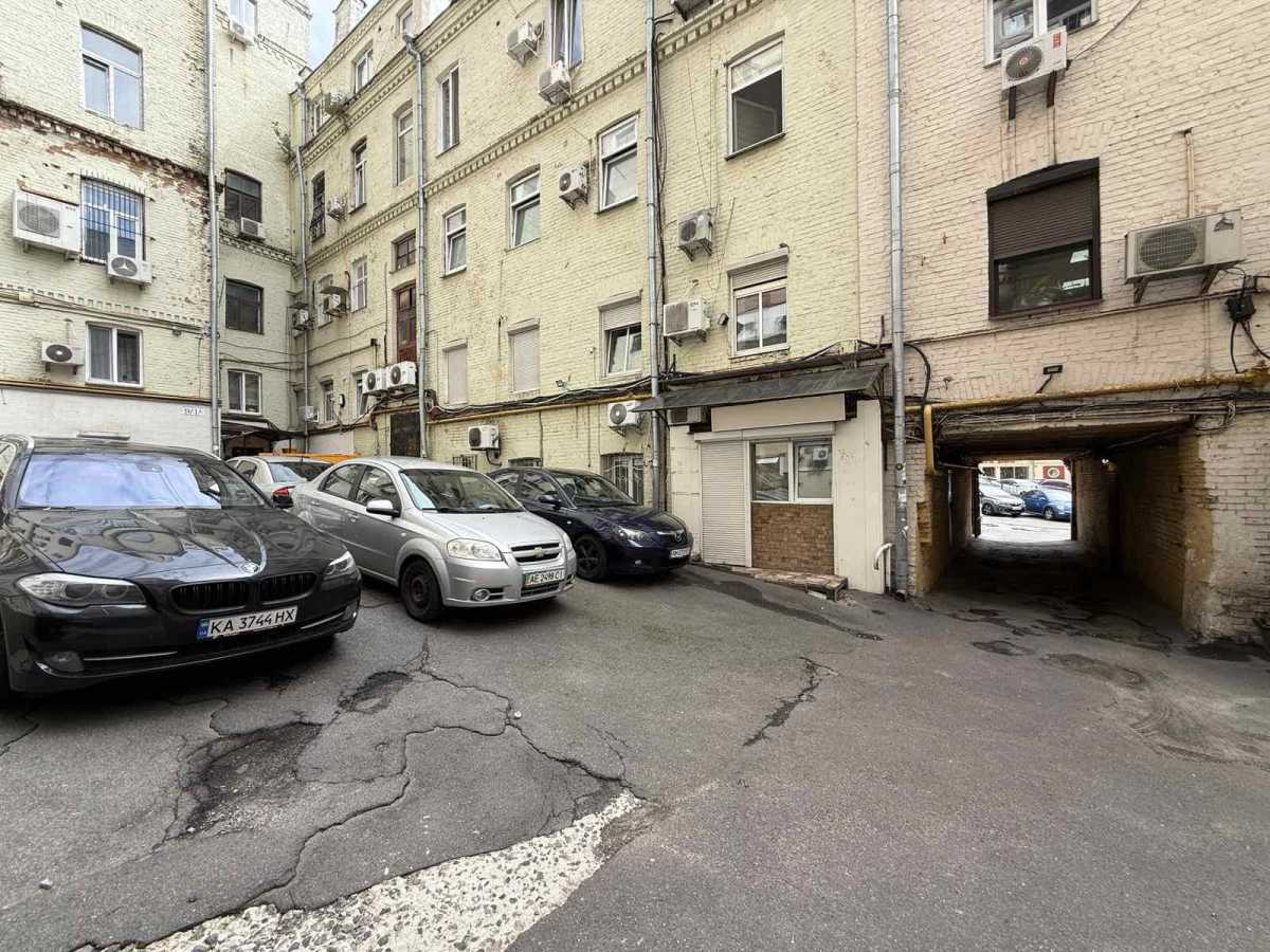 Продаж приміщення вільного призначення 50 м², Бессарабська пл., 7