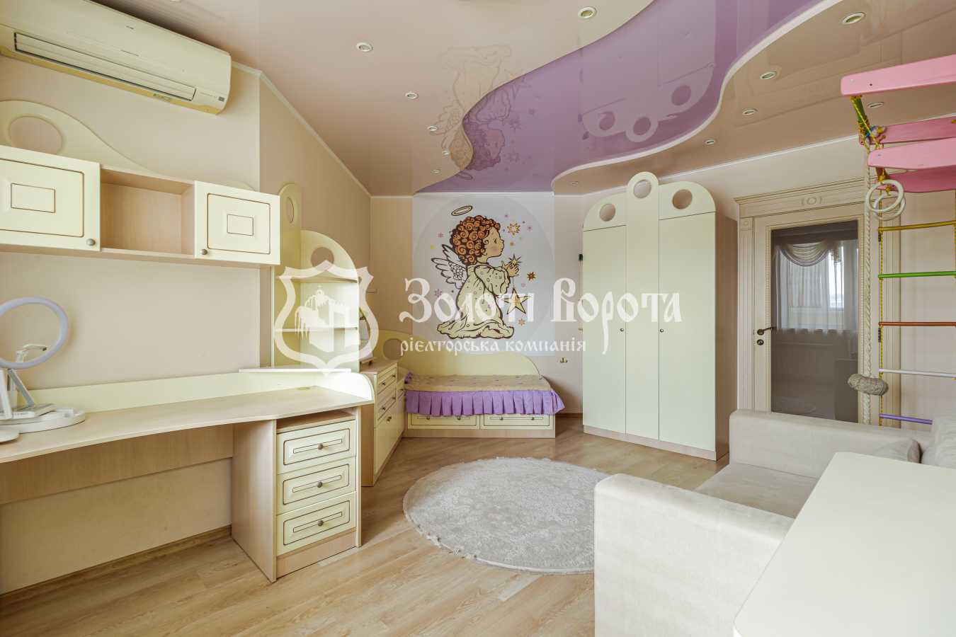 Продажа 3-комнатной квартиры 113.6 м², Княжий Затон ул., 21