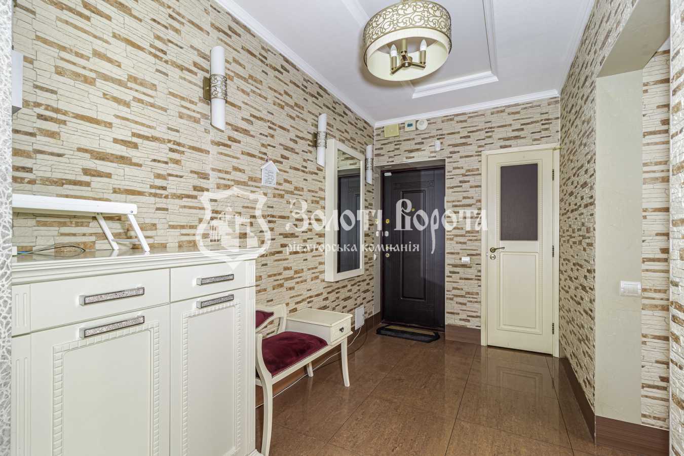Продажа 3-комнатной квартиры 113.6 м², Княжий Затон ул., 21