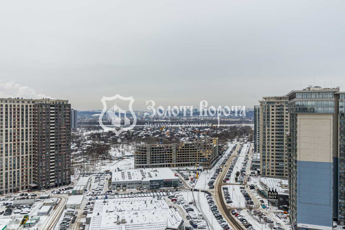 Продажа 3-комнатной квартиры 113.6 м², Княжий Затон ул., 21