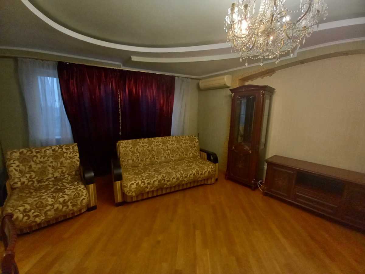 Аренда 2-комнатной квартиры 70 м², Верховного Совета бул., 14Б