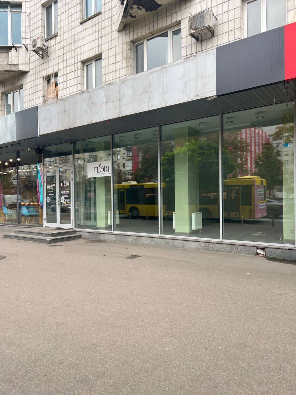 Аренда торгового помещения 64 м², Победы просп.