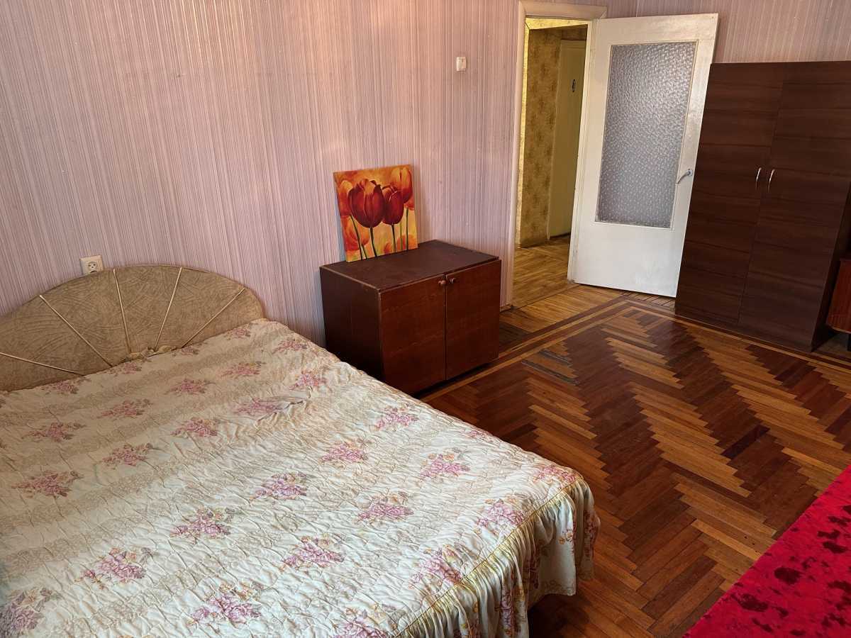 Аренда 3-комнатной квартиры 72 м², Александровская ул., 16