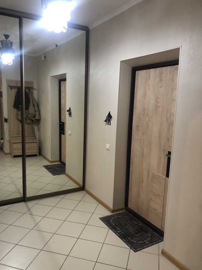 Аренда 1-комнатной квартиры 55 м², Иорданская ул., 1