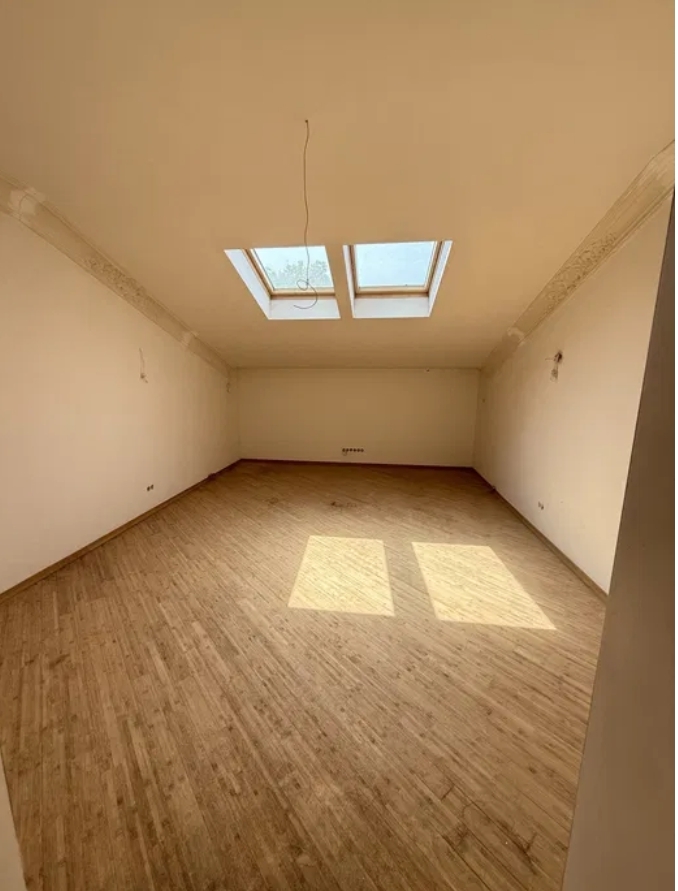 Аренда помещения свободного назначения 450 м², Коблевская ул.