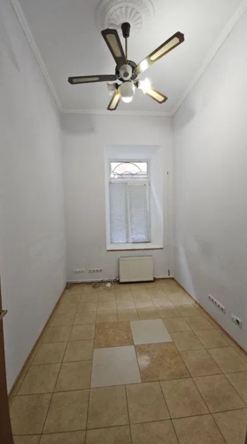 Аренда офиса 73 м², Пантелеймоновская ул.