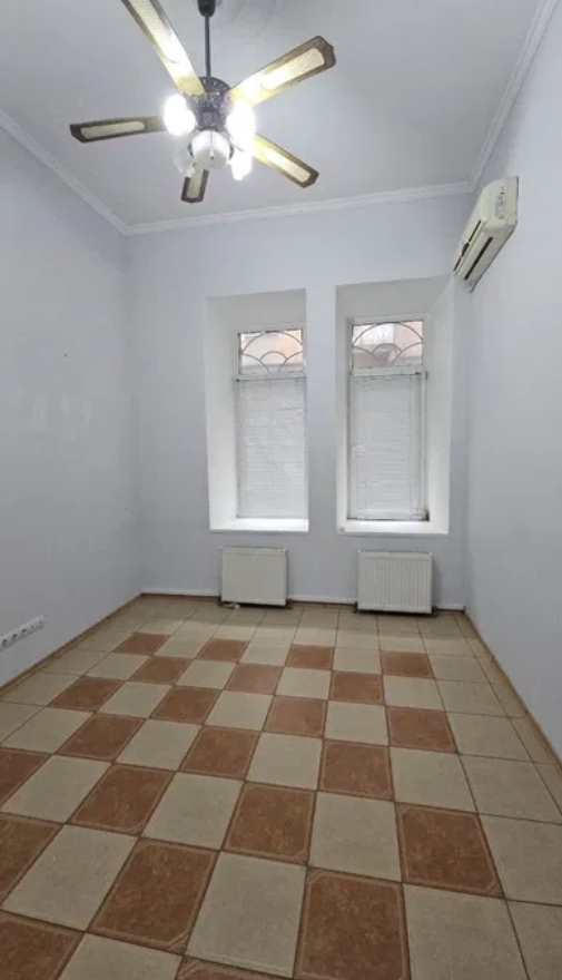 Аренда офиса 73 м², Пантелеймоновская ул.