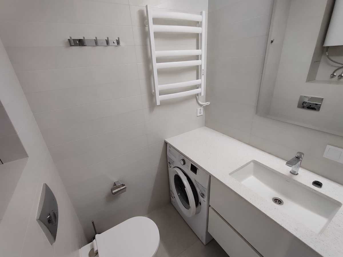 Продажа 1-комнатной квартиры 40 м², Кадетский Гай ул., 8