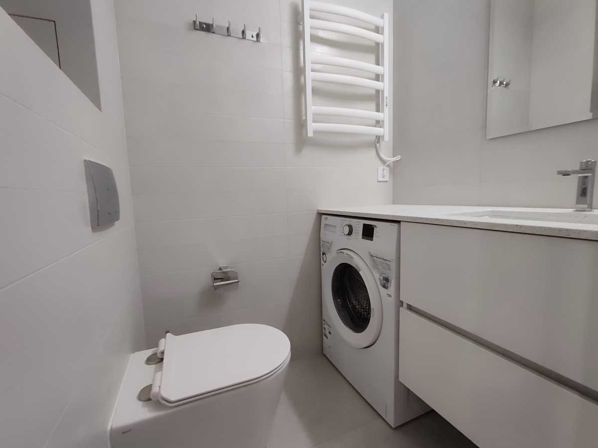 Продажа 1-комнатной квартиры 40 м², Кадетский Гай ул., 8