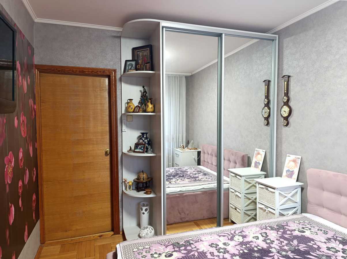 Продажа 3-комнатной квартиры 66 м², Героев Днепра ул.