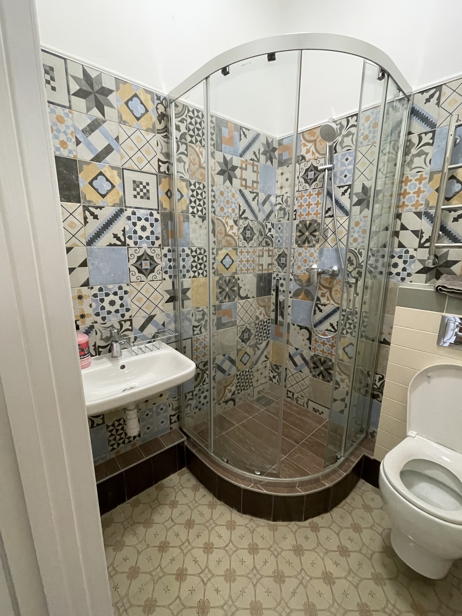 Продажа 5-комнатной квартиры 114.7 м², Тараса Шевченко просп., 12