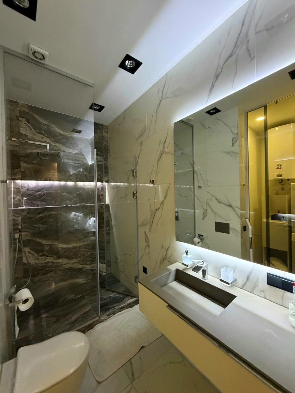 Аренда 3-комнатной квартиры 130 м², Шаповалова 2А