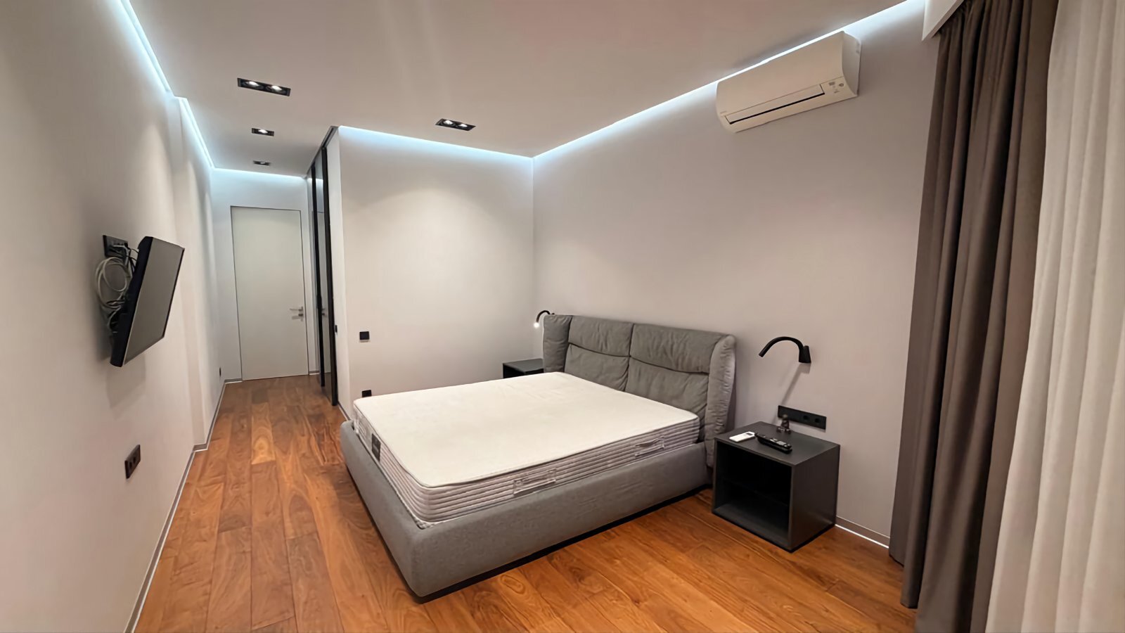 Аренда 3-комнатной квартиры 130 м², Шаповалова 2А