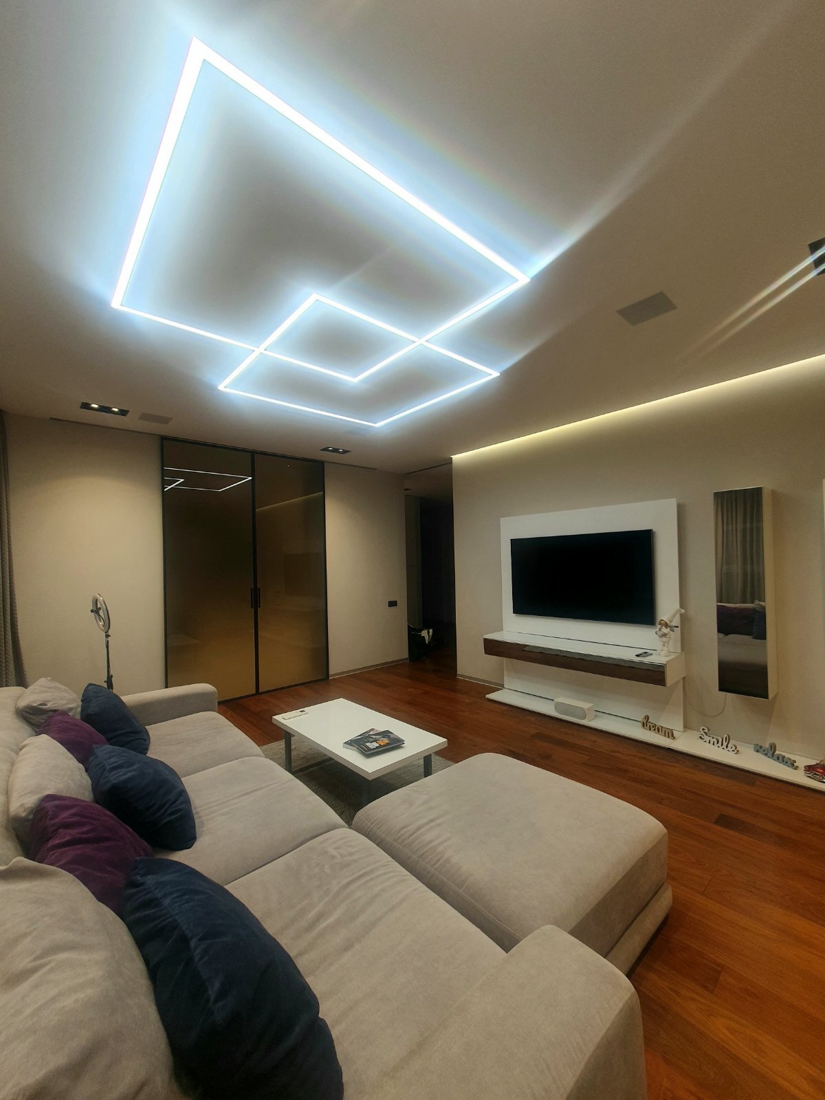 Аренда 3-комнатной квартиры 130 м², Шаповалова 2А