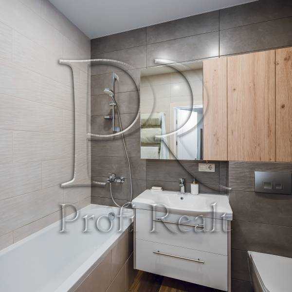 Продаж 2-кімнатної квартири 63 м², Тираспольська вулиця, 52