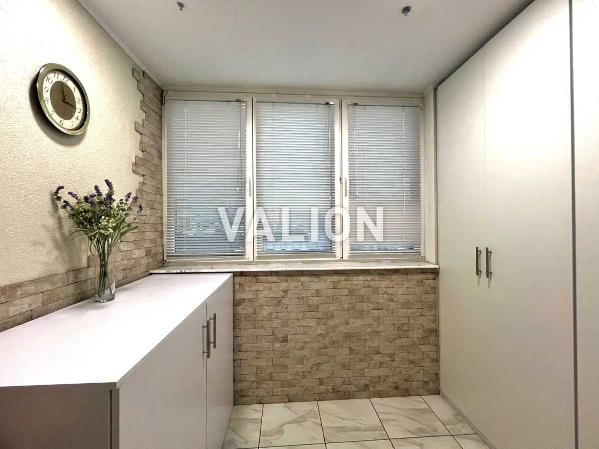 Продажа 1-комнатной квартиры 38.2 м², Просвещения ул., 17