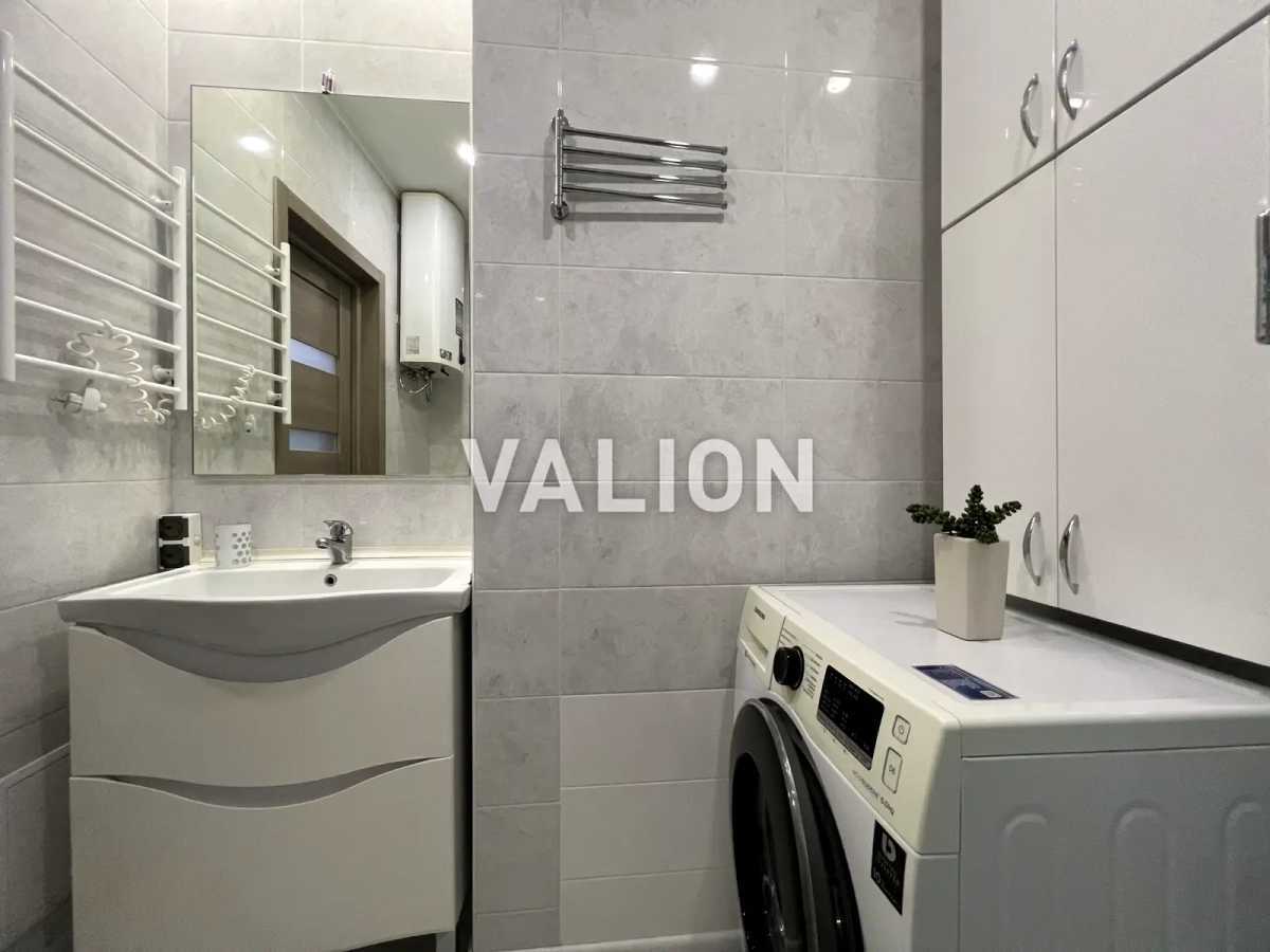 Продажа 1-комнатной квартиры 38.2 м², Просвещения ул., 17