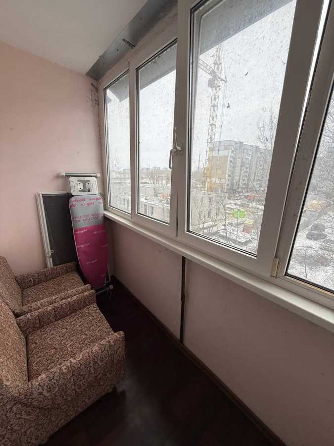 Продажа 1-комнатной квартиры 35.1 м², Героев Днепра ул., 81
