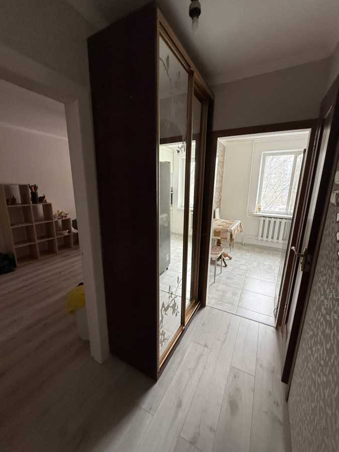 Продажа 1-комнатной квартиры 35.1 м², Героев Днепра ул., 81