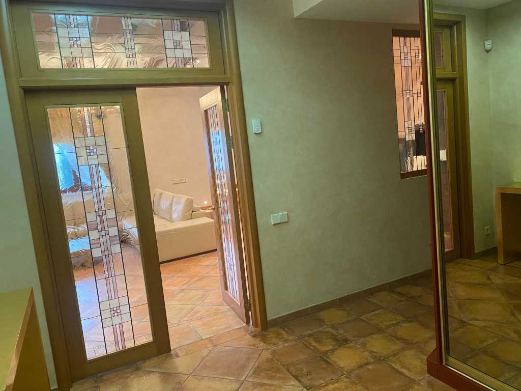 Продажа коттеджа 585 м², Центральная ул.