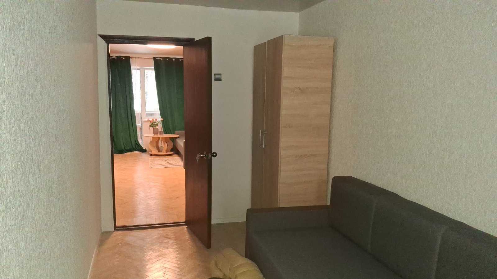 Продажа 2-комнатной квартиры 45.9 м², Юлиуса Фучика ул., 17