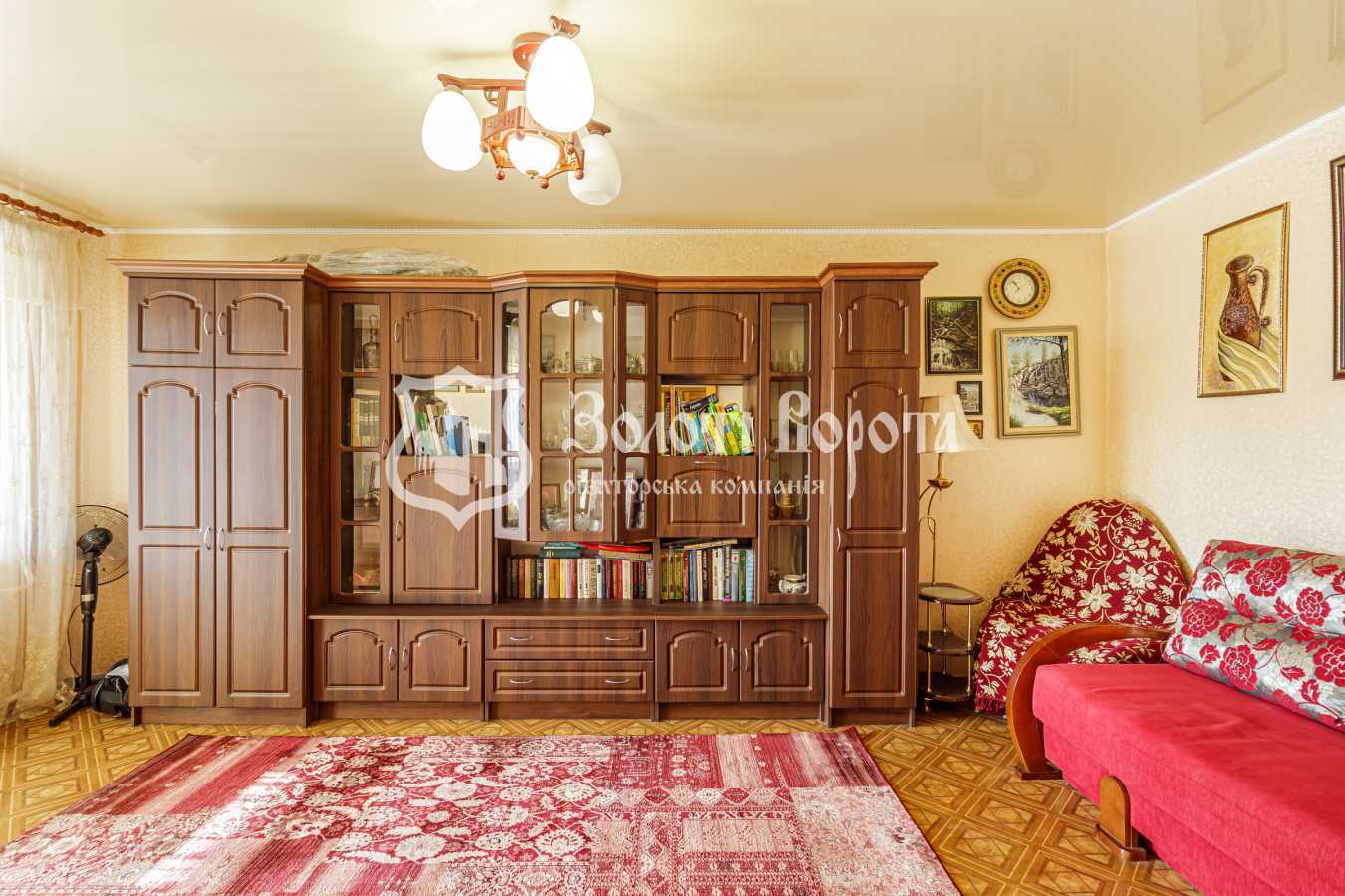 Продажа 2-комнатной квартиры 45.2 м², Иорданская ул., 18А