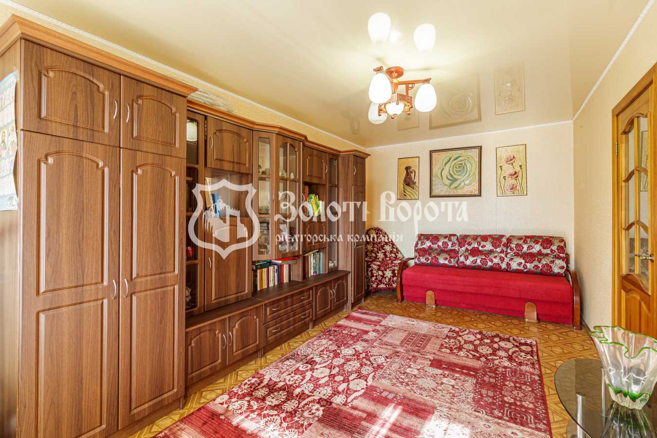 Продажа 2-комнатной квартиры 45.2 м², Иорданская ул., 18А