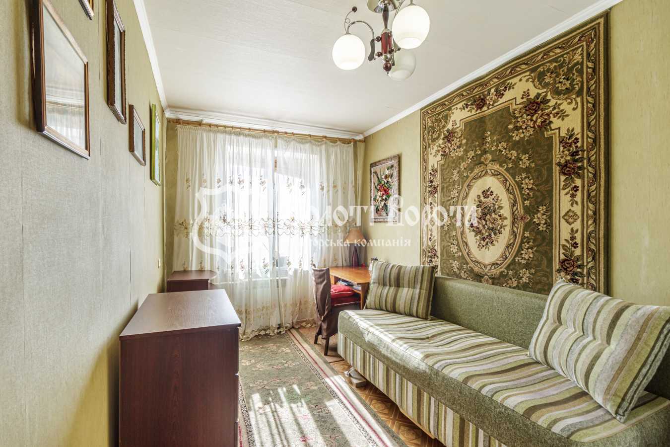 Продажа 2-комнатной квартиры 45.2 м², Иорданская ул., 18А