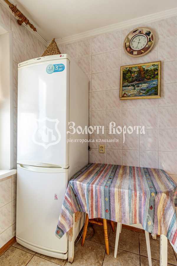 Продажа 2-комнатной квартиры 45.2 м², Иорданская ул., 18А