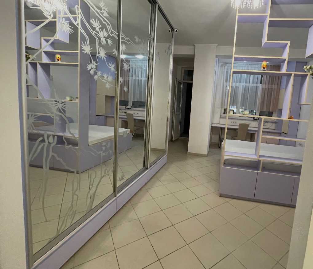 Оренда 2-кімнатної квартири 52 м², Жилянська вул., 118