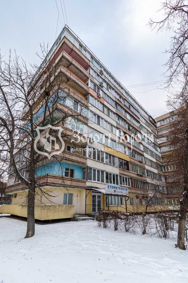 Продажа 1-комнатной квартиры 32 м², 31/2