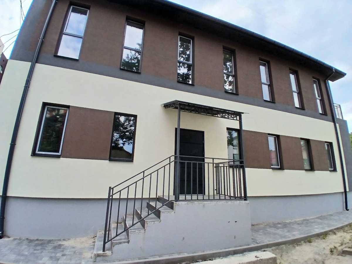 Продаж приміщення вільного призначення 130 м², Соборна вул., 107л