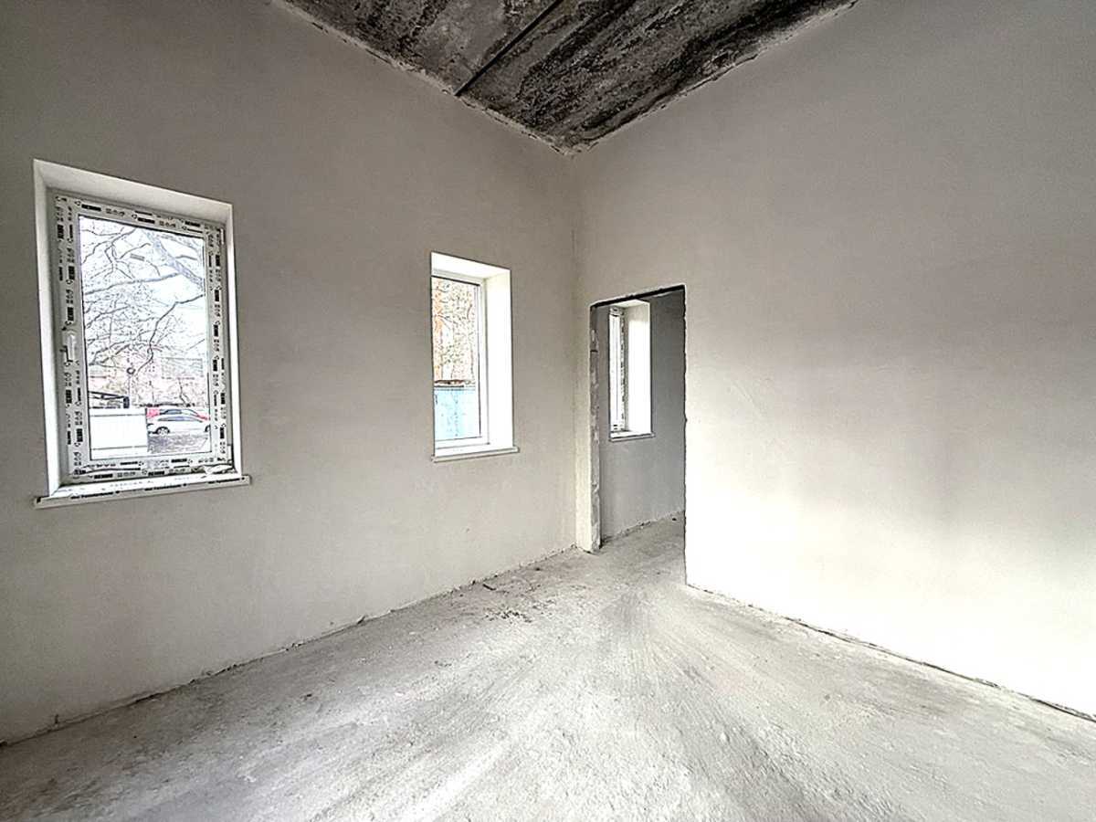 Продаж приміщення вільного призначення 130 м², Соборна вул., 107л