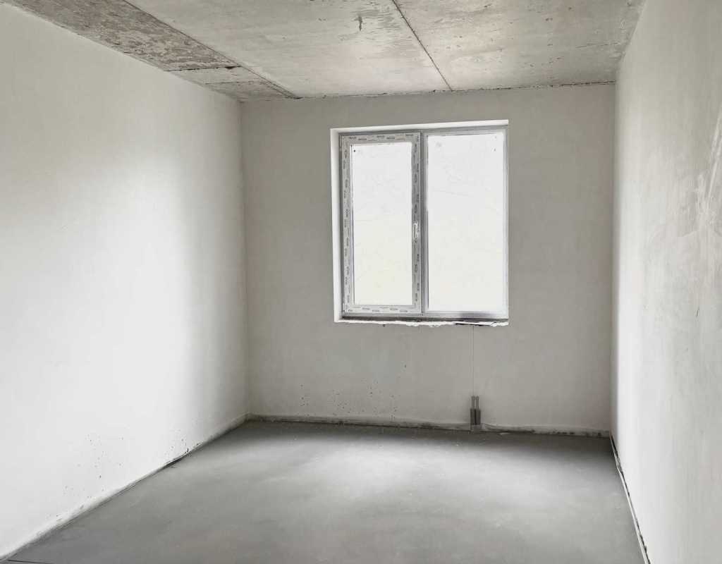 Продажа 2-комнатной квартиры 77 м², Центральна, 1