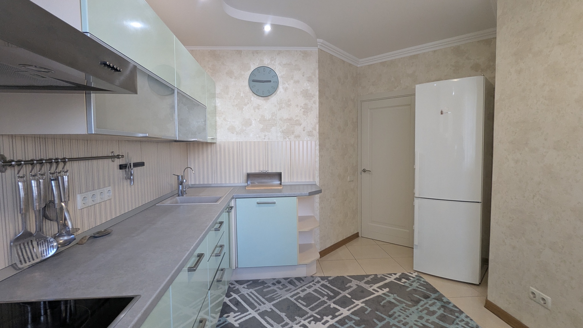 Продажа 3-комнатной квартиры 97 м², Срибнокильская ул., 1