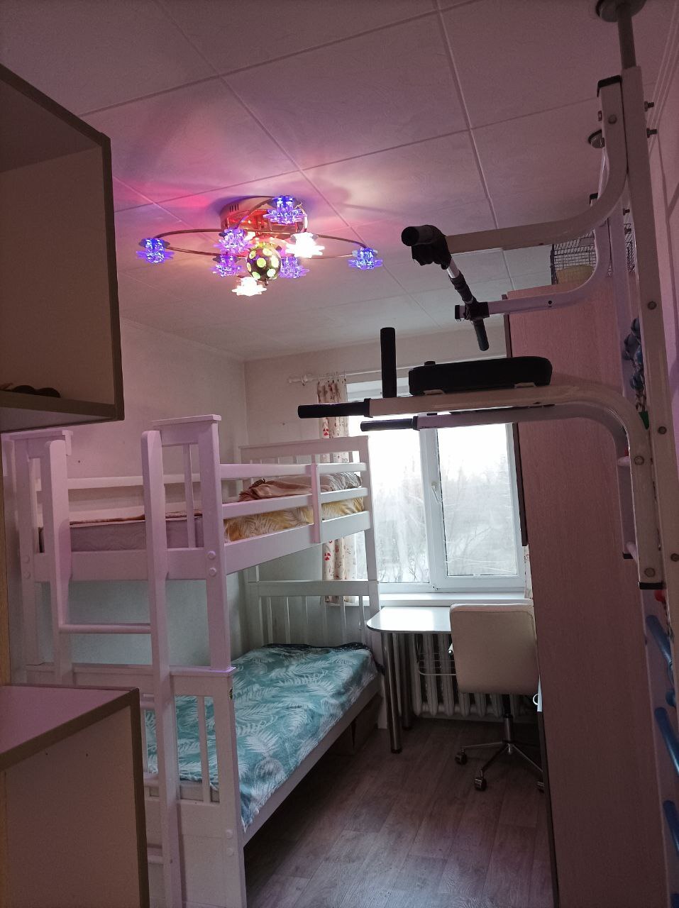 Продажа 2-комнатной квартиры 46 м², Тополь 2 ул.