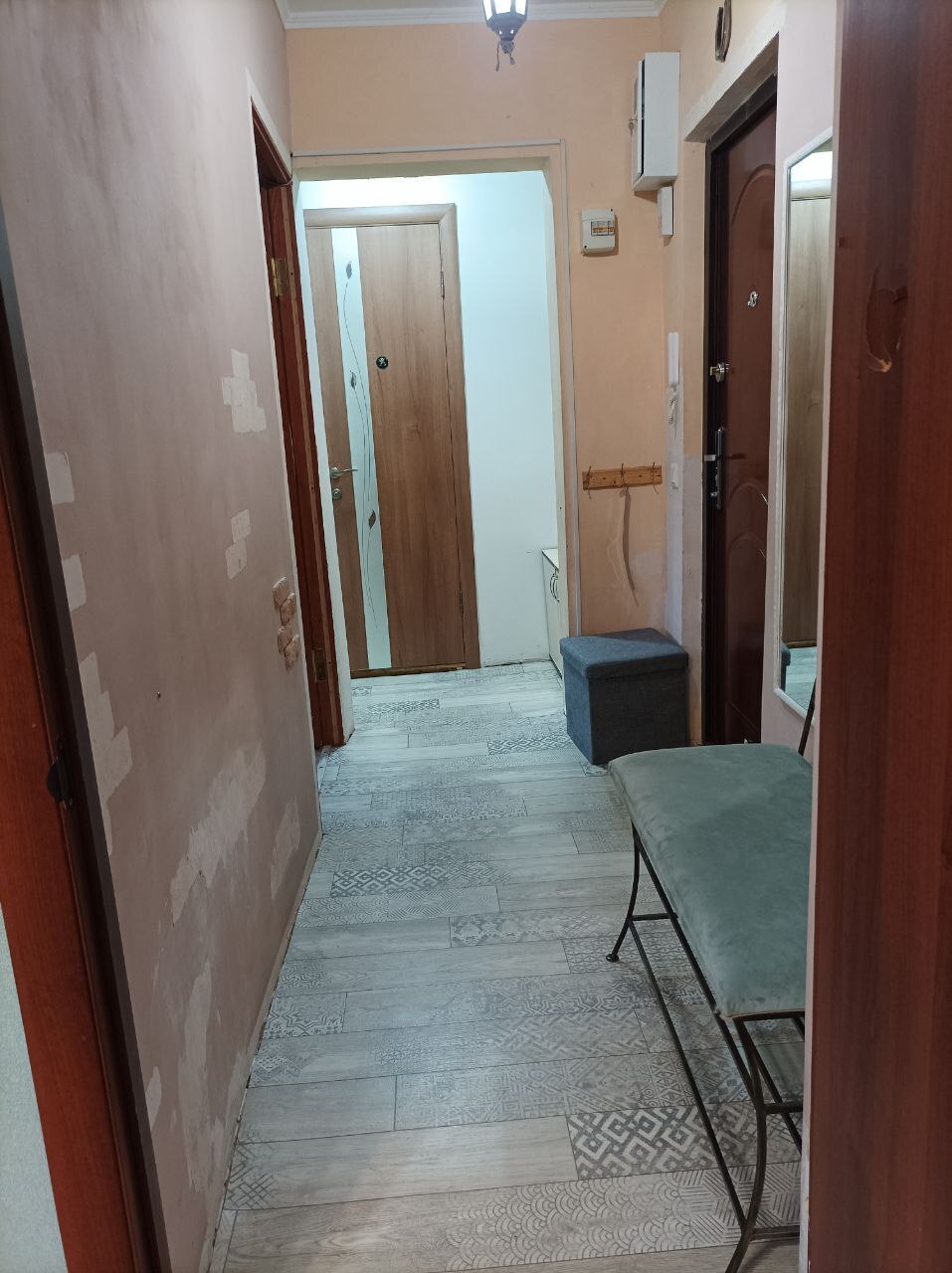 Продажа 2-комнатной квартиры 46 м², Тополь 2 ул.