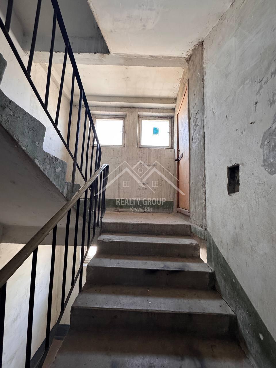 Продажа 3-комнатной квартиры 63 м², Горняцкий мкрн ул.